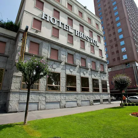 Hotel Bristol