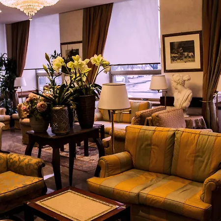 Отель Bristol 4*