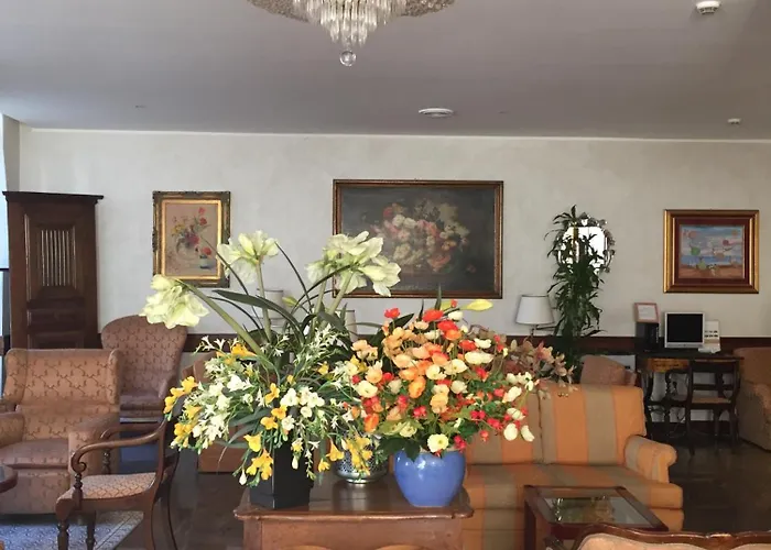 布里斯托酒店