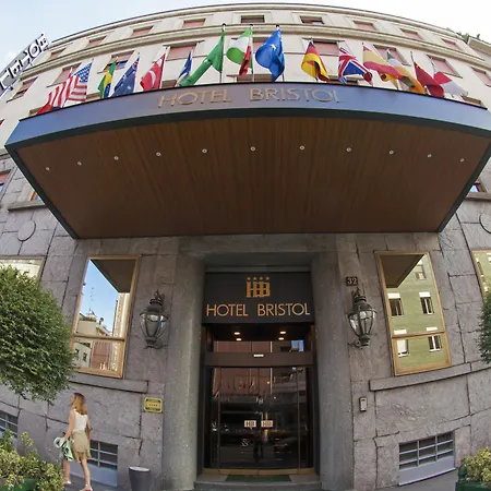 Bristol Отель