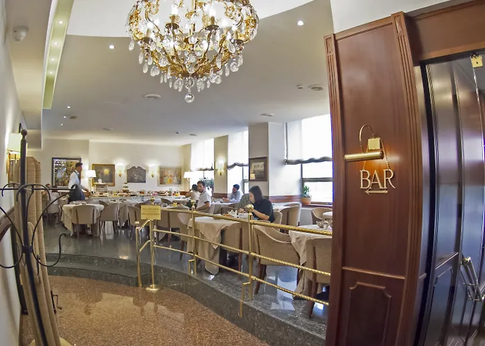 Bristol Hotel 4*