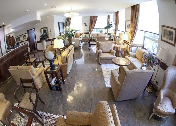 Bristol Hotel 4*