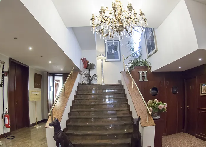 Bristol Hotel 4*