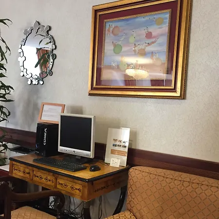 布里斯托酒店 4* 米兰